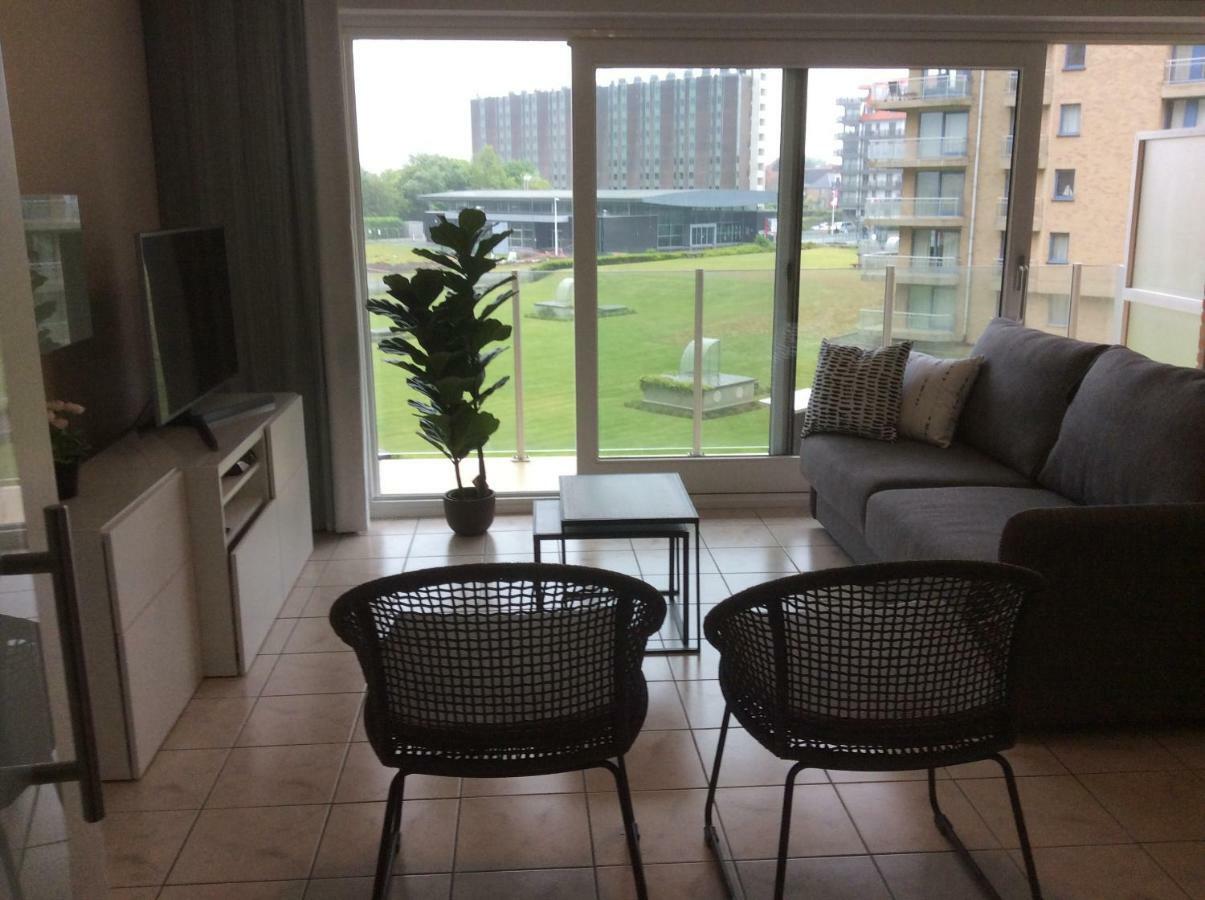 residentie Den Oever Nieuwpoort Buitenkant foto